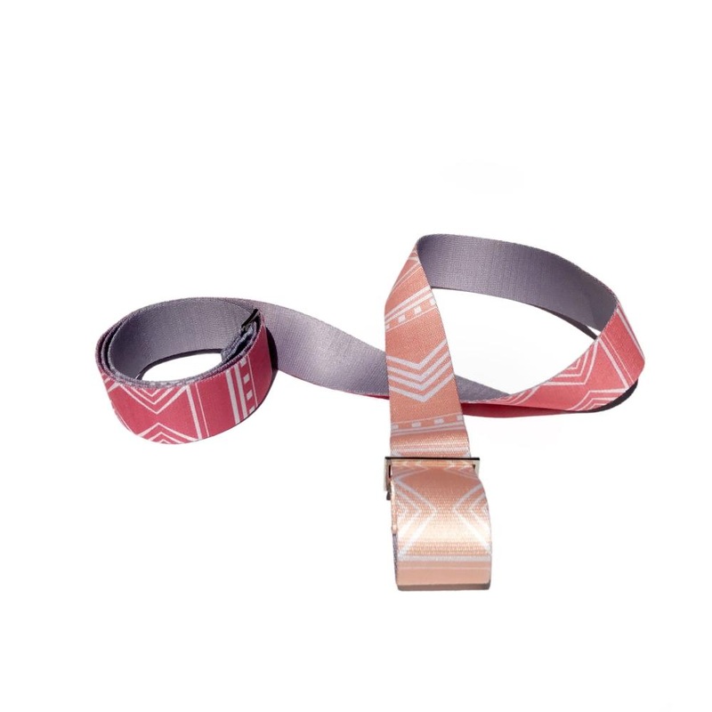 Yune Yoga – Yoga Strap | Stretching Strap | Metal Buckles | Pink | Yune Yoga | The Cassady